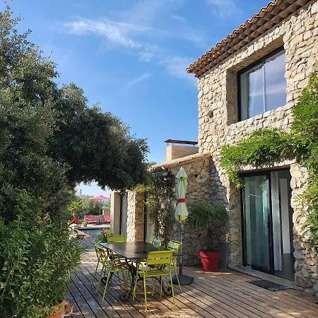 L'escapade, Mas En Pierre D'exception En Provence 펜션 *