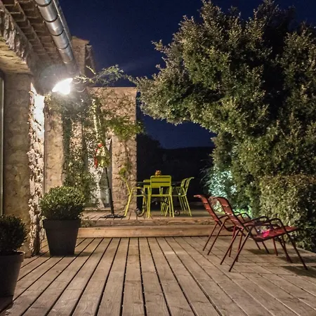 L'escapade, Mas En Pierre D'exception En Provence Mérindol-les-Oliviers