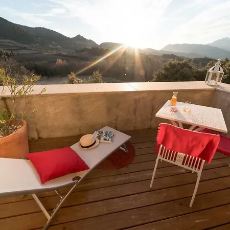 L'escapade, Mas En Pierre D'exception En Provence