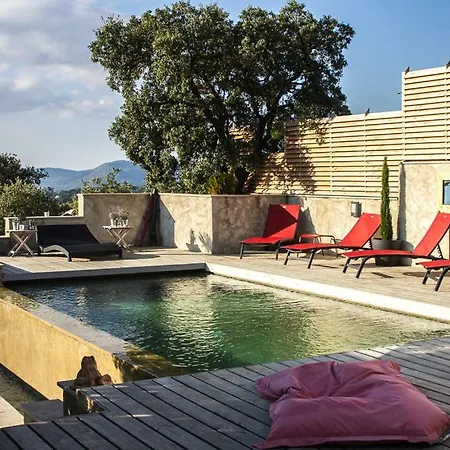 L'escapade, Mas En Pierre D'exception En Provence *